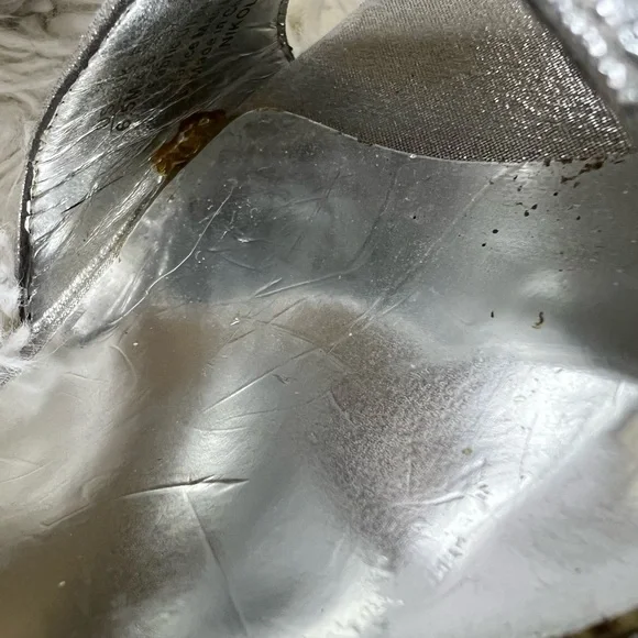 Carlos Santana Heels size 6.5M Silver - Picture 16 of 16